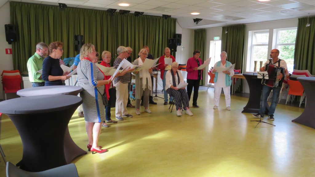 De Parelzangers tijden het Helmster Muzieklint 2018